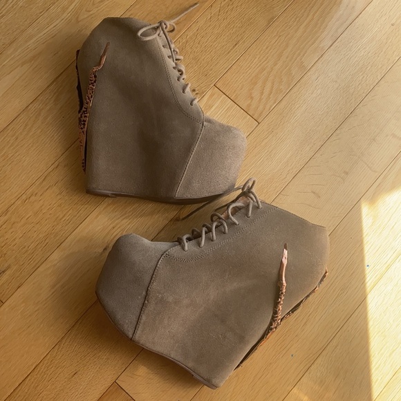 Jeffrey Campbell Damsel Claw Tan Wedge Boot - Picture 4 of 9